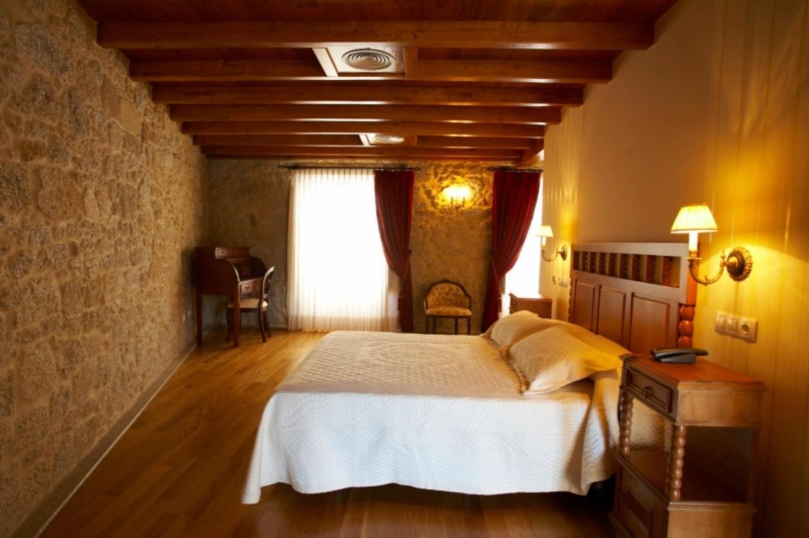 Hotel Vila Do Val Ferreira エクステリア 写真